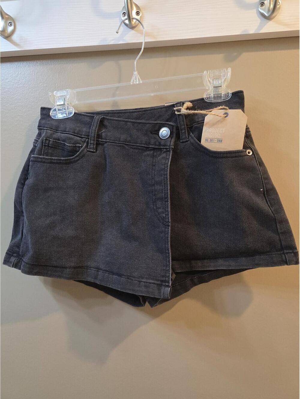 Project Indigo Black Skort Size 3 NWT
